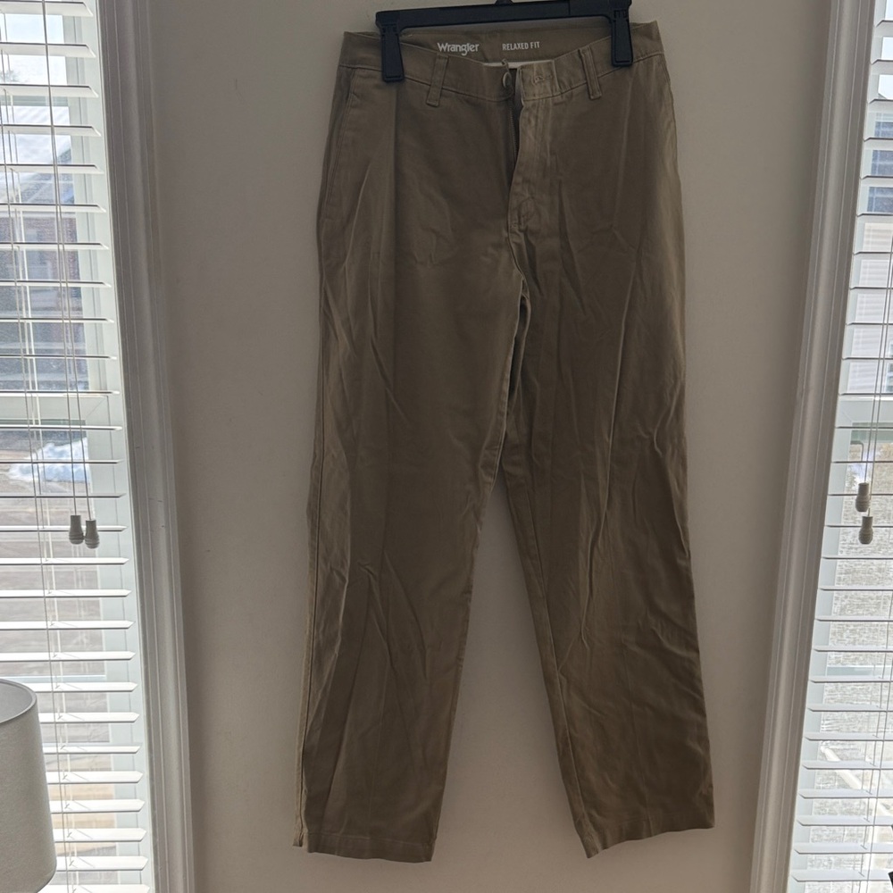 Wrangler Men's Khaki Chinos